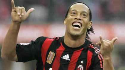 «Ψηστήρι» σε Ροναλντίνιο για… σμίξιμο με Ρονάλντο