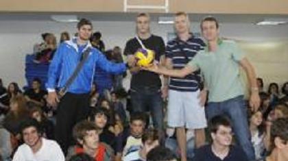 «Αφιερωμένο στους συναθλητές μας»