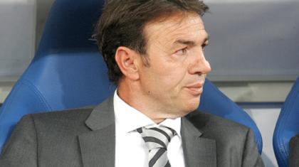 Θερέθο: «Θα παραμείνει ο Ρεσίνο!»