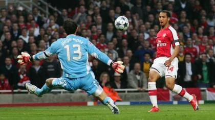 Γουόλκοτ: «Θέλω να παίξω με Ολυμπιακό»!