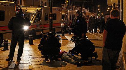 Κατηγορίες για Γουέστ Χαμ και Μίλγουολ