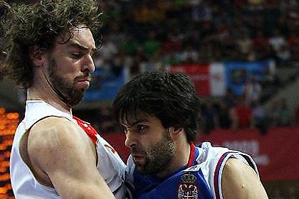 Τεόντοσιτς: «Ποτέ δε σκέφτηκα να φύγω από τον Ολυμπιακό»