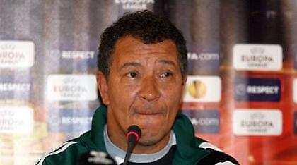 Τεν Κάτε: «Δεν θέλω να με βλέπουν να καπνίζω…»