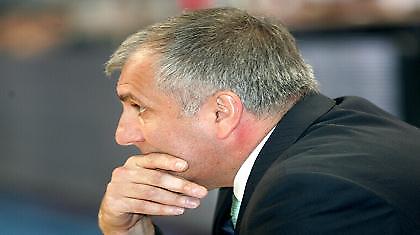 Ομπράντοβιτς: «Να δω την προσπάθεια μας στο παρκέ»