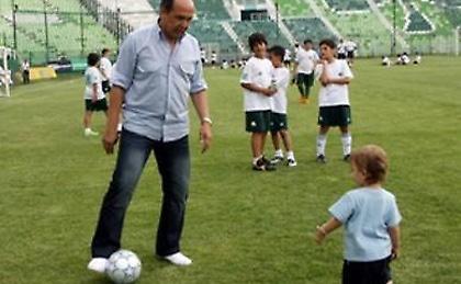 Golden Team ακούμε, και Golden Team δεν βλέπουμε…