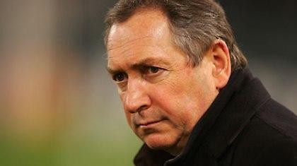 Ουγιέ: «Πιστός στην Άρσεναλ ο Βενγκέρ»