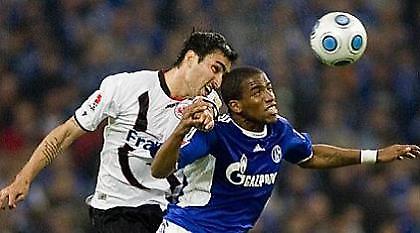 Bundesliga: Νίκη της Σάλκε