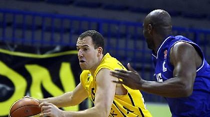 Α1: Έρχεται ο Νέμεθ, φεύγει ο ΜακΓκραθ