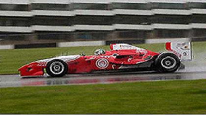 Υποκλίθηκε ο «ναός » στο Θρύλο!