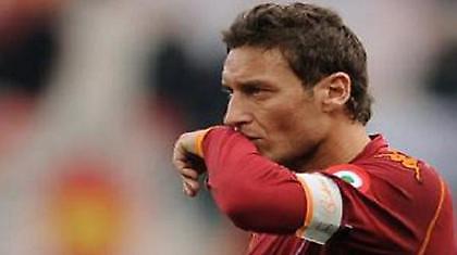 Αγώνας δρόμου για να προλάβει τη Μίλαν ο «Καπιτάνο»