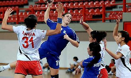 Πένιοβιτς:«Το βάρος θα σηκώσουν κυρίως επτά αθλήτριες»