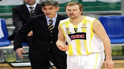 Τάνιεβιτς: «Πρότυπο ο Ολυμπιακός»