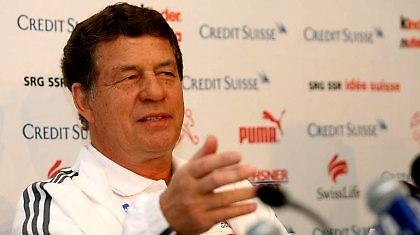 Κόντρα σε όλους ο Ρεχάγκελ!