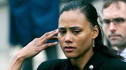 Η ΔΟΕ «μοιράζει» τα μετάλλια της Τζόουνς