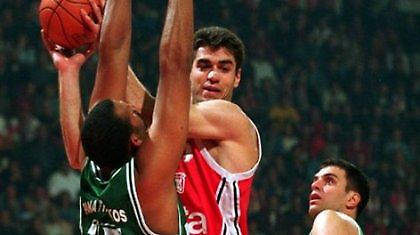 Σιγάλας: «Παράδειγμα η συμπεριφορά του Παναθηναϊκού»