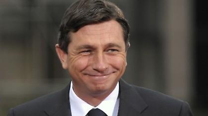 Από Πρωθυπουργός… «λούστρος»!