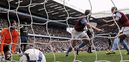 Premiership: Οι «χωριάτες» νίκησαν τους πρωτευουσιάνους