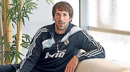 Επιστρέφει στις προπονήσεις ο Φαν Νίστελροϊ! (video)