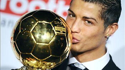 Κρ. Ρονάλντο: «Φαβορί ο Μέσι!»