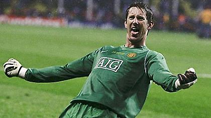 Χαρούμενος επέστρεψε ο Φαν Ντερ Σαρ!