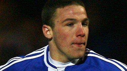 Tζον Ρούνεϊ: «Να ξεφύγω από τη σκιά του αδερφού μου»