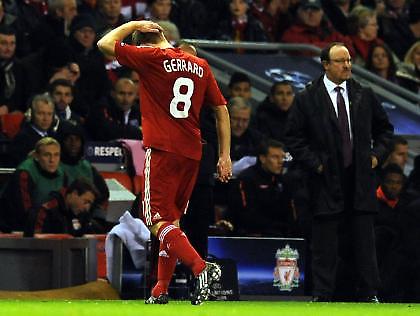 Διπλό στο Άνφιλντ και τρία στα τρία η Λιόν