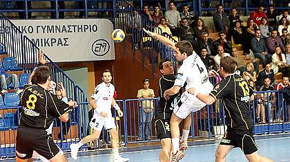 Στην κορυφή ο ΠΑΟΚ