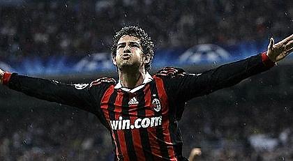 Πάτο και «φανέλα»… άλωσαν το «Μπερναμπέου»