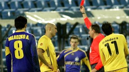 Μαϊστόροβιτς: «Άλλαξε το ματς όταν μείναμε με δέκα»