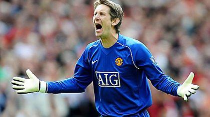 Μάχη με το χρόνο δίνει ο Φαν Ντερ Σαρ