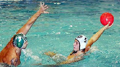 Κληρώνει για τους «τρεις» του Len Trophy