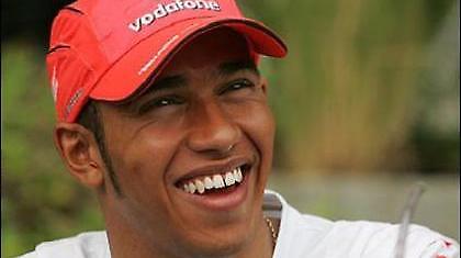 Υπέρ του Μπάτον ο Χάμιλτον!