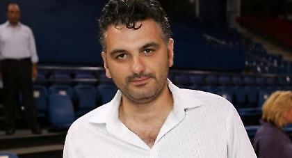 Α1: Τα βρόντηξε ο Καραμανλής από την ΑΕΚ!