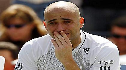 Αγκάσι: «Έπαιρνα ναρκωτικά και ένιωθα σαν τον Σούπερμαν»