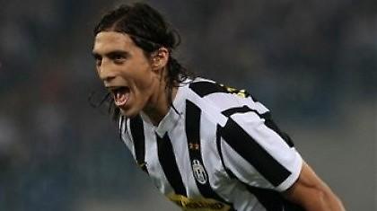 Ο Καναβάρο έσπασε τη μύτη του Κασέρες!