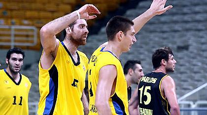 Θετικοί στη νέα γρίπη Καϊμακόγλου-Πελεκάνος!