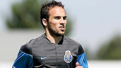 Πατά ξανά γήπεδο ο Μπελούτσι!