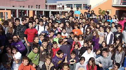 Α1: Επίσκεψη στα «Αθηνά»