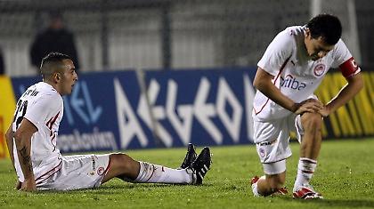 Ξέμεινε από παίκτες. Από…«καρύδια»;