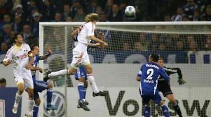 Bundesliga: «Χ»ιτσκοκικό φινάλε στο ντέρμπι