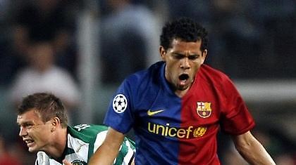 Παρών ο Αλβες