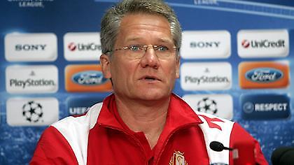 Μπόλονι: «Να προχωρήσει του Γιοβάνοβιτς ο Ολυμπιακός»