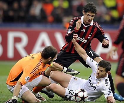 «Χ»έρι –χέρι Μίλαν και Ρεάλ, «εξάσφαιρη» η Μαρσέιγ