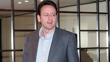 Επαφή Πιλάβιου με FIFA