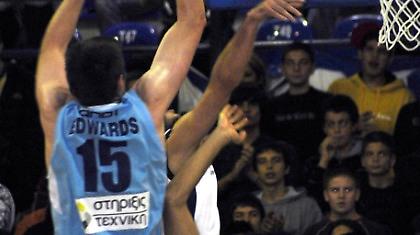 Έντουαρντς: «Δουλειά υπό ιδανικές συνθήκες»