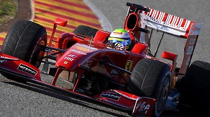 Ferrari επί τρία