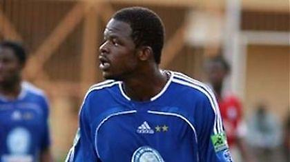 Μαστίγιο για ποδοσφαιριστή επειδή ήπιε αλκοόλ!