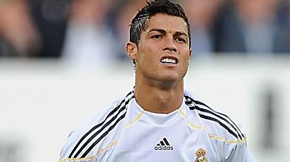 Θυμάται Premier League και… πονάει ο Ρονάλντο