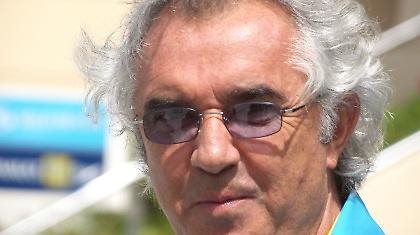 Στην αντεπίθεση περνά ο Μπριατόρε