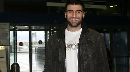 Ενθουσιασμένος στο νέο του «σπίτι»...